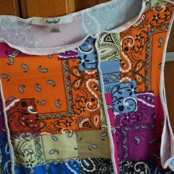 Cropped Tank Colorful Patterns - Picture 4 of 5